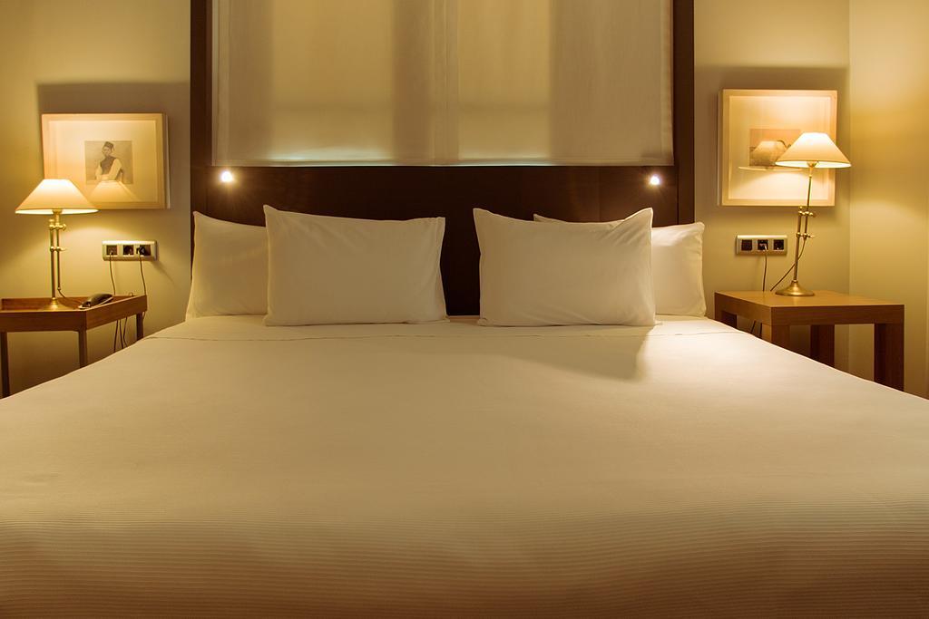 Hotel Banys Orientals บาร์เซโลนา ภายนอก รูปภาพ